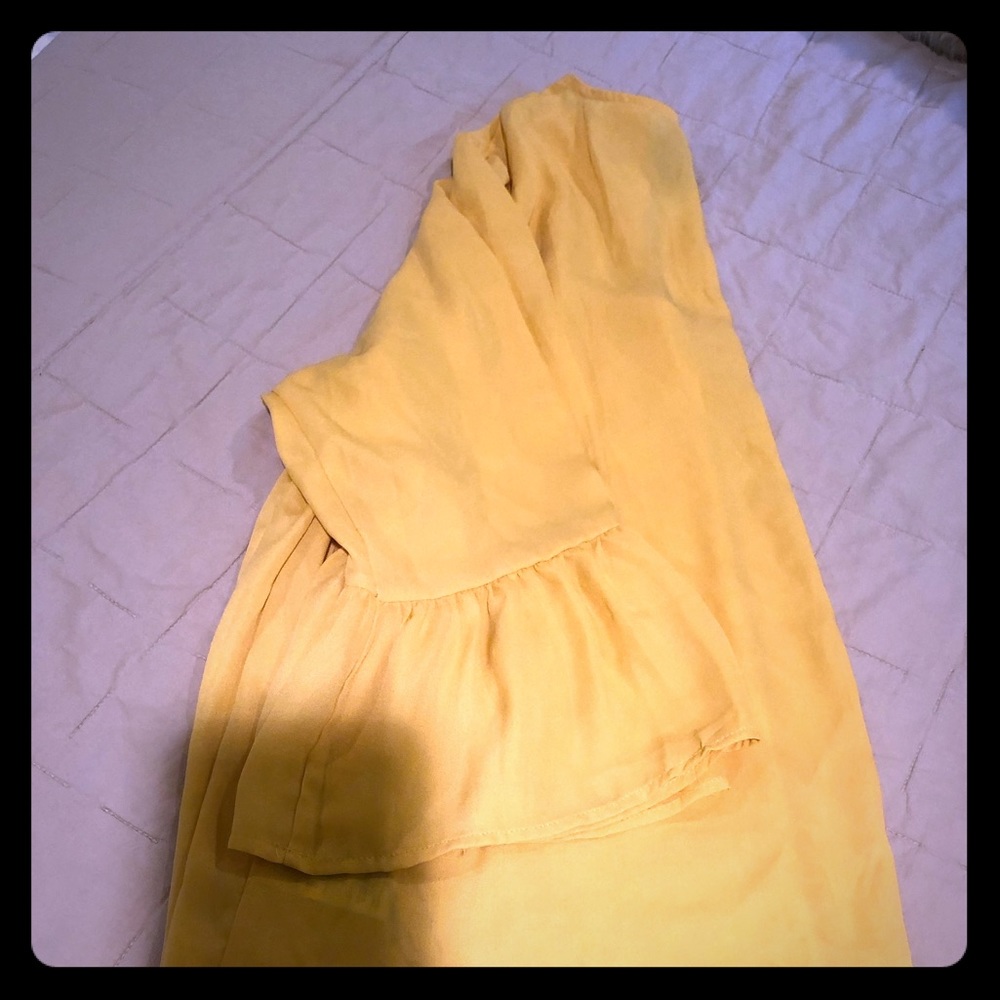 Blouse - Picture 2 of 2
